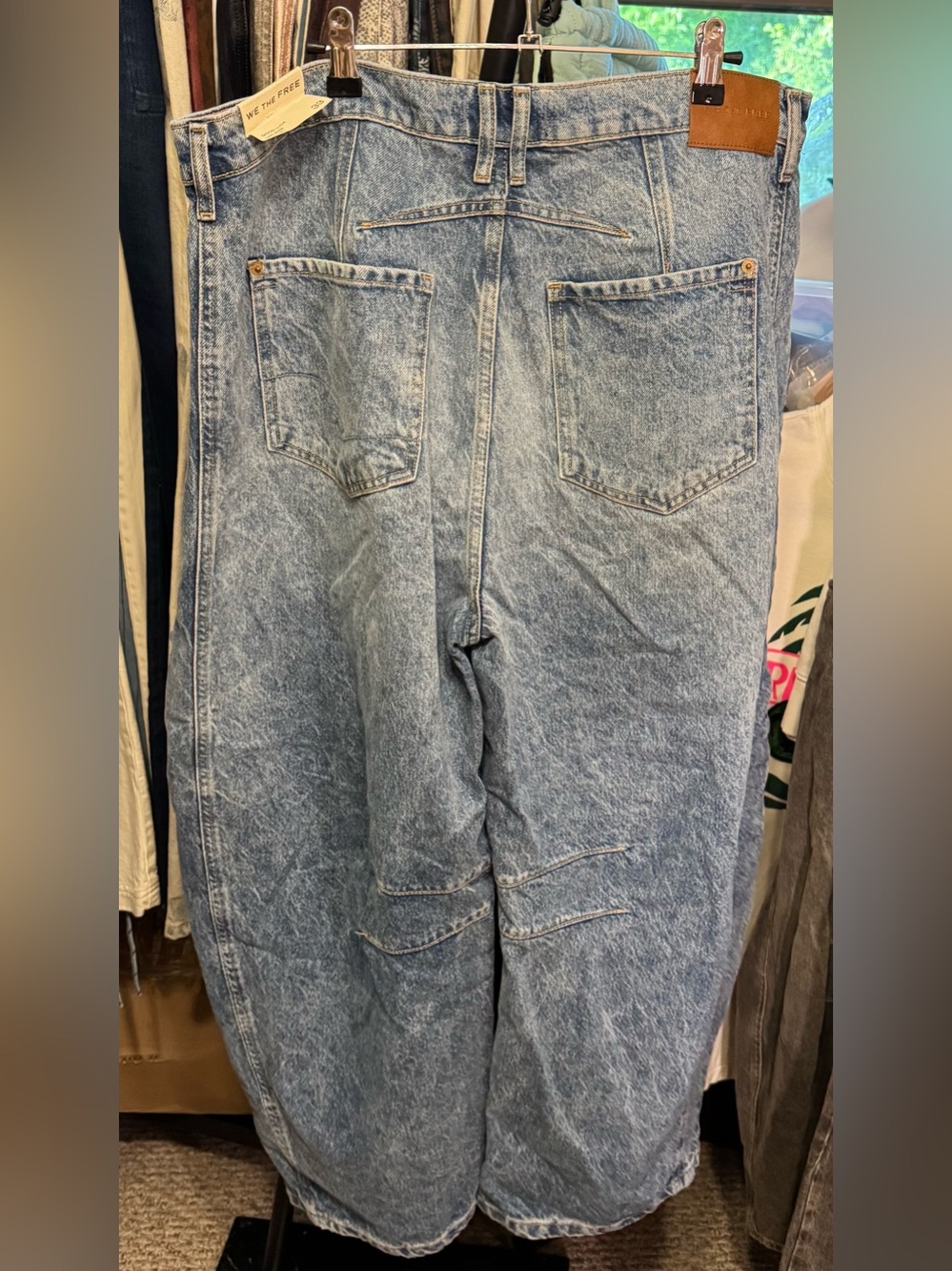 NWT Free People We The Free Good Luck Mid-Rise Barrel Jeans ultra light beam 33 - Picture 12 of 15